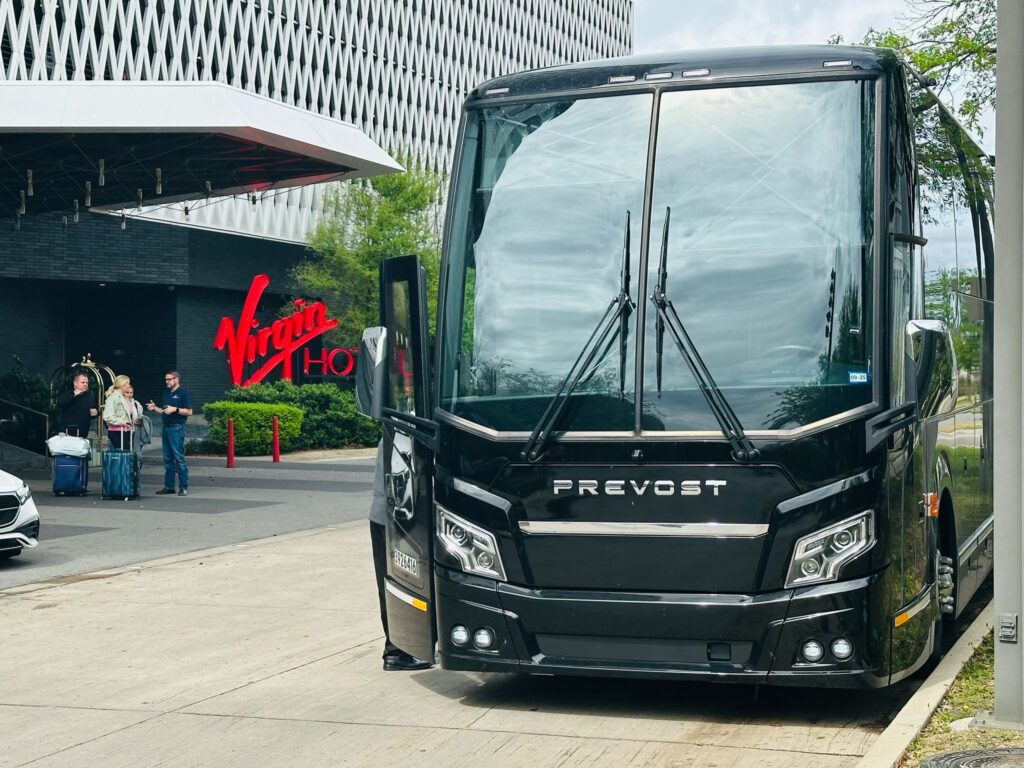coach bus