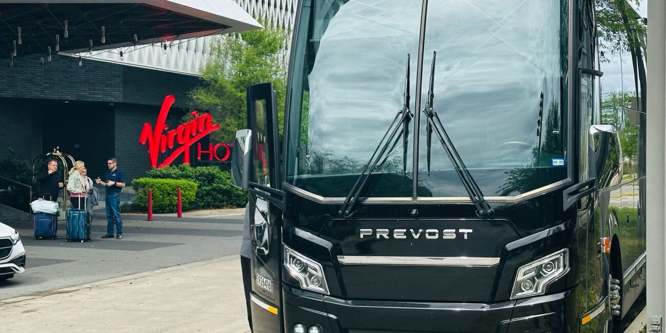 coach bus
